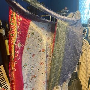 Kariza Multi-Color Wearable Wrap